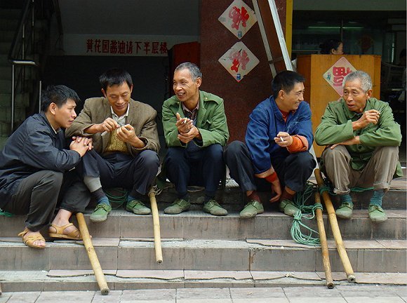 成都人均gdp_新一线人均收入重庆倒数第一,成都也一般,长沙压武汉,中部带头